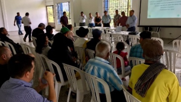 CORTOLIMA socializó el Estudio Hidrológico e Hidráulico de la Quebrada “El Botadero” en Villarrica