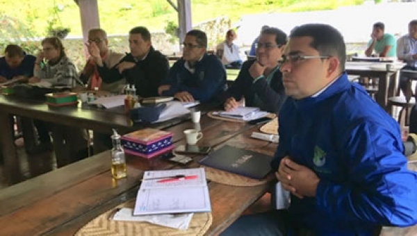 Autoridades definieron los mecanismos de control para el acceso al Parque Nacional Natural Los Nevados, desde el Cañón del Combeima